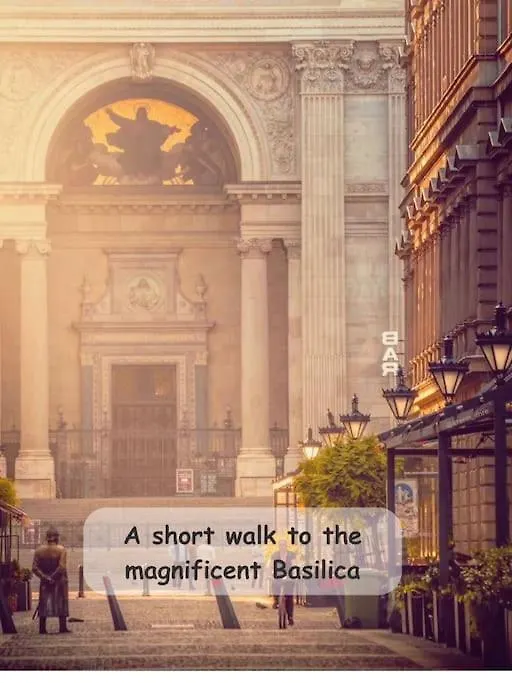 Stylish Parisian 3Br In Central Budapest, Sleeps 9 0*, Budapest Hungary