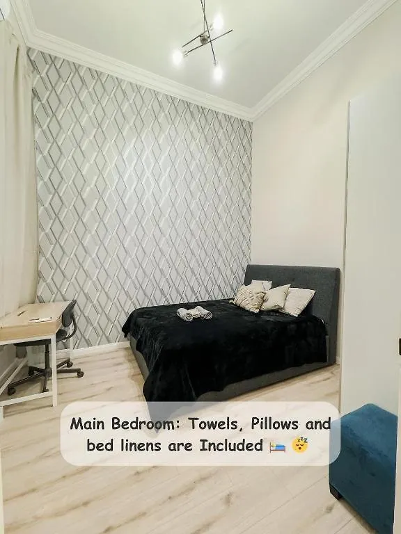 Stylish Parisian 3Br In Central Budapest, Sleeps 9 Apartment Budapest